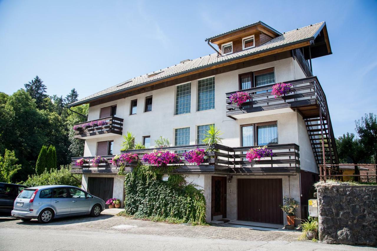 Apartment Ina Bled Exteriör bild